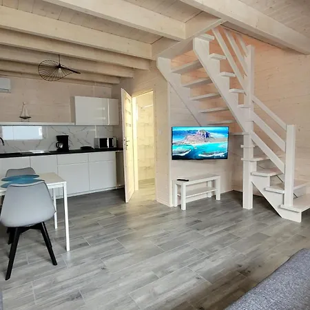 Nowe 2026 Oski Komfort Z Placem Zabaw Xxxl , Klimatyzacja, Rowerami, Wi-fi بيت للعطل